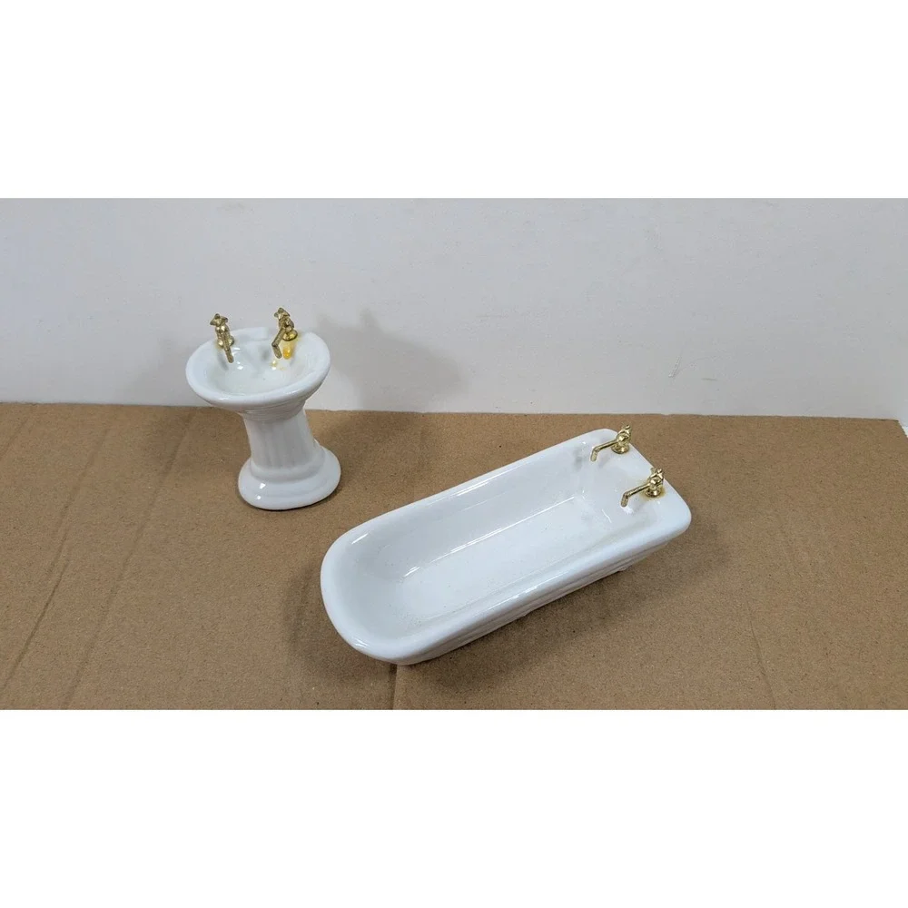 Vintage Ceramic White Bathroom Fixtures 1:12 Scale Dollhouse Miniature Furniture